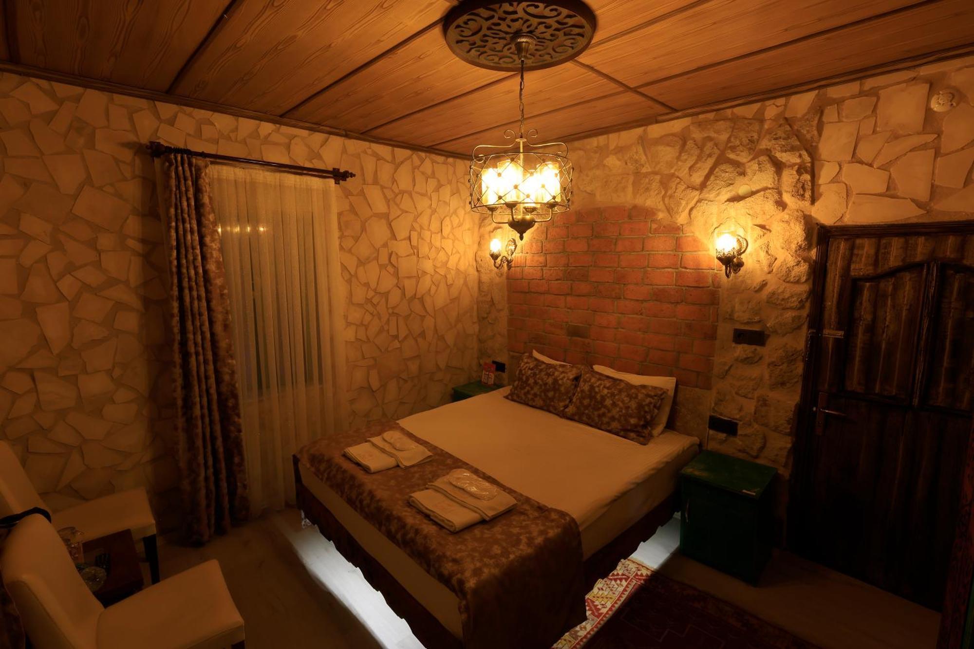 Kemal Stone House Hotel. Üchisar Bagian luar foto